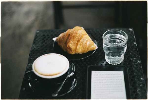 Bijoux de mains : élégance moderne à portée de main