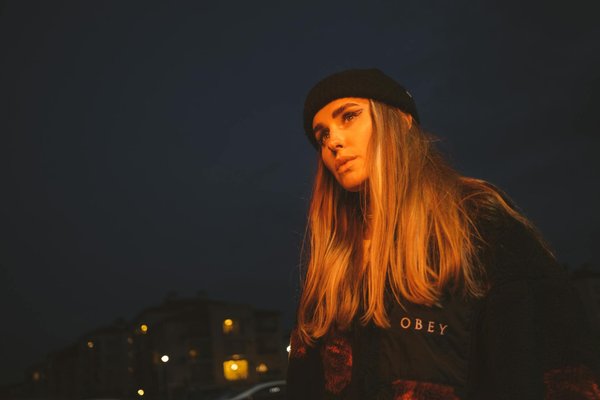 Comment utiliser les techniques de respiration profonde pour gérer la douleur chronique chez les femmes?